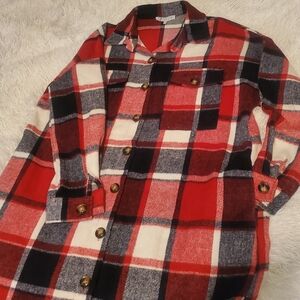 Long Sleeve Plaid Flannel Shacket (Small)